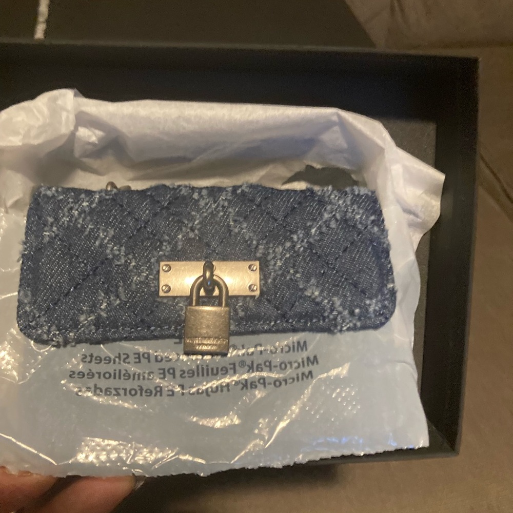 Kurt Geiger Blue Textured Bag with Silver Lock